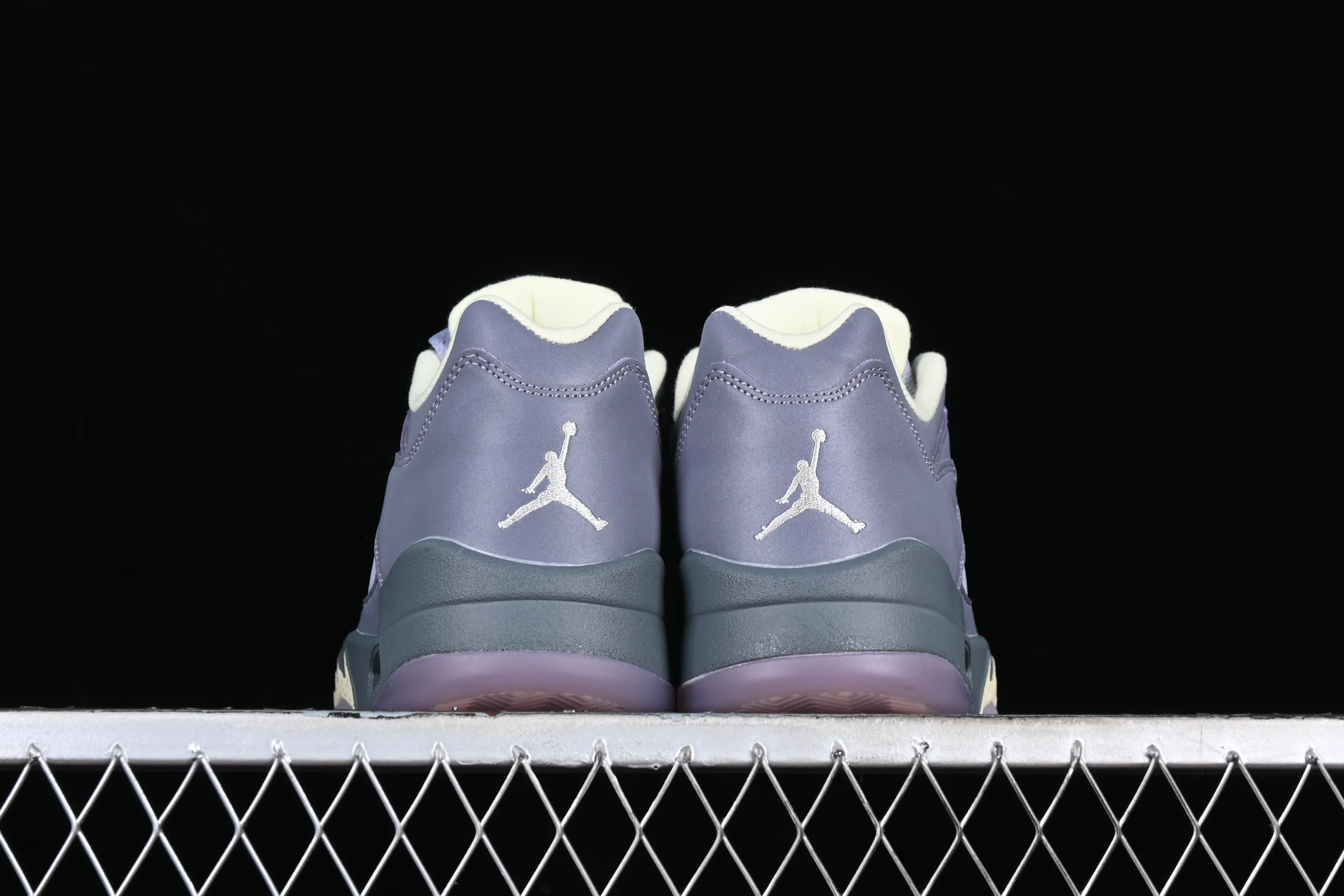 All categories Air Jordan Jordan series basketball shoes Air Jordan 5 Air Jordan 5 Low "Indigo Haze" AJ5 Joe 5 3M reflective indigo haze low-top basketball shoes FJ4563-500